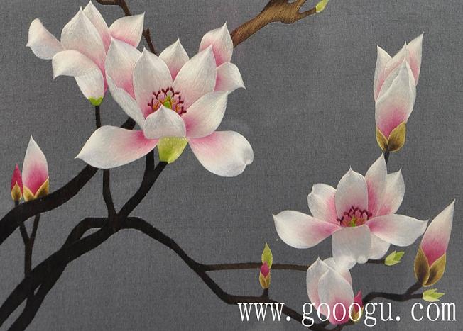 玉蘭花特寫(xiě)、一絲的絲線(xiàn)精繡而成、光澤度好，仿佛能聞到花香！